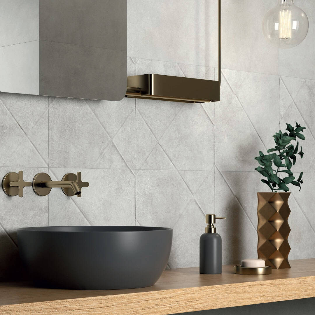 3544b240-d8b5-439a-8586-b352b7a851a2-2.jpg Etna Gris Matt RLV. Wall 333x1000mm (2.00m2/box) - Image 1